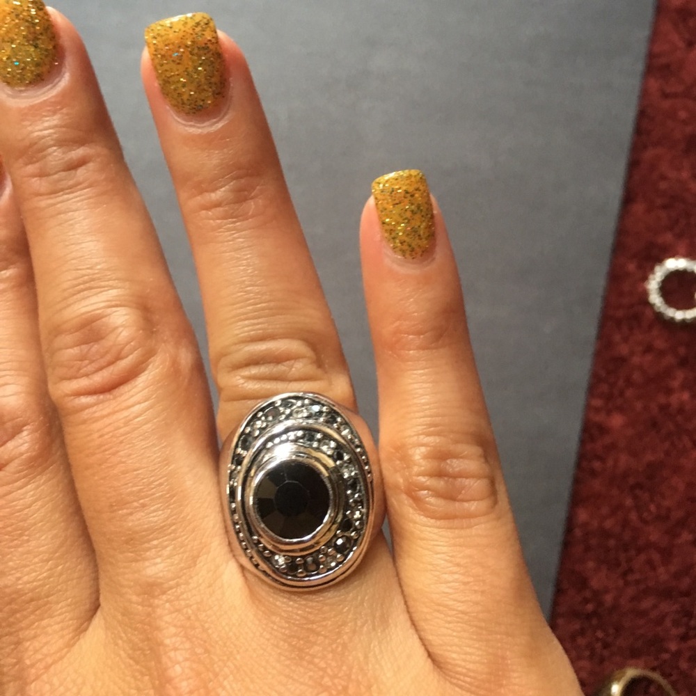 Black stone ring
